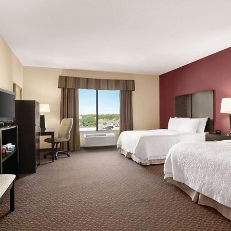 Hampton Inn & Suites Enid Exterior photo