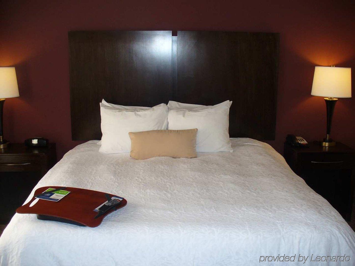 Hampton Inn & Suites Enid Room photo